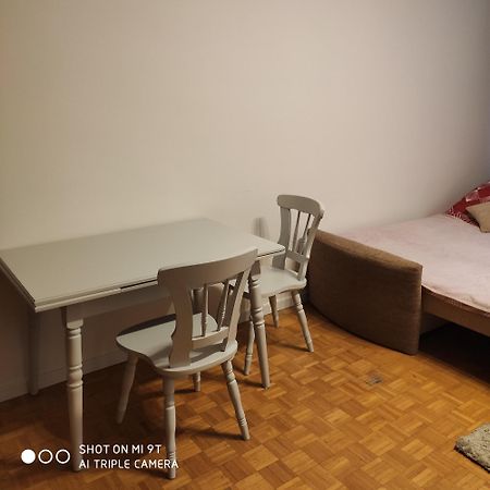 Апартаменти Korona Apartament Варшава Екстер'єр фото